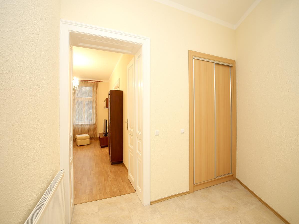 Apartmán Moravská 188 Apartman Karlovy Vary Kültér fotó
